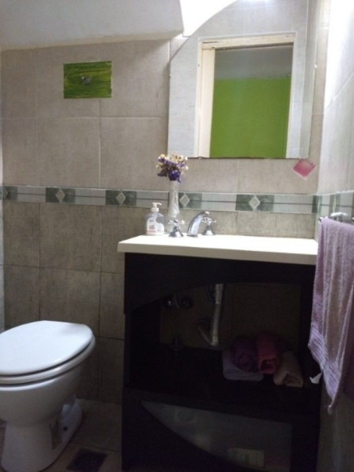 Duplex de 4 ambientes en el barrio Faro Norte.