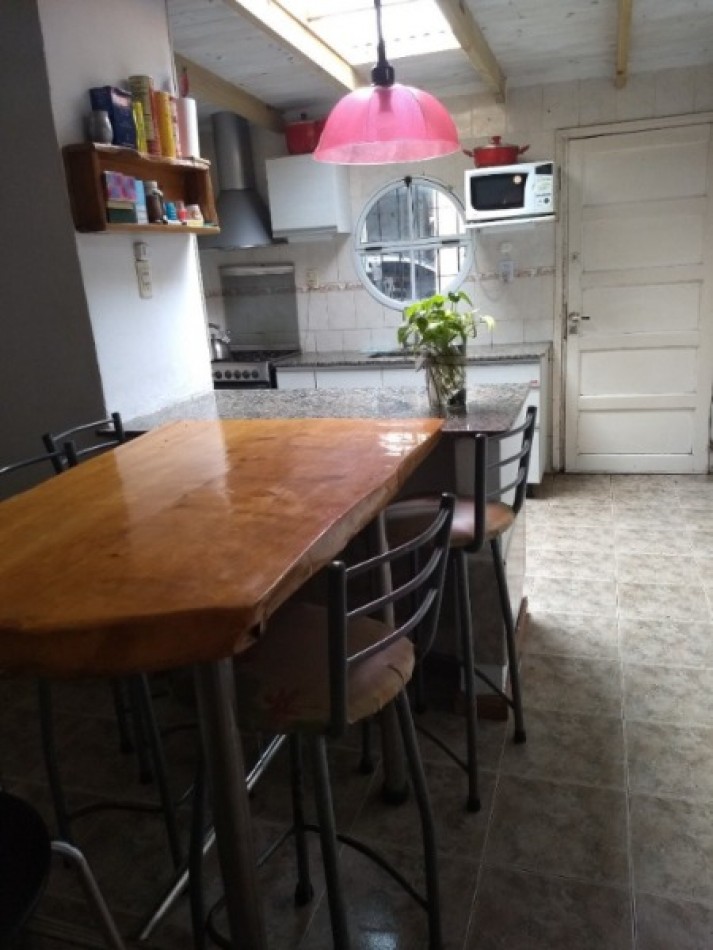 Duplex de 4 ambientes en el barrio Faro Norte.