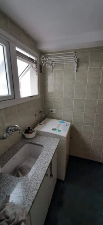 Departamento de 3 ambientes con balcon