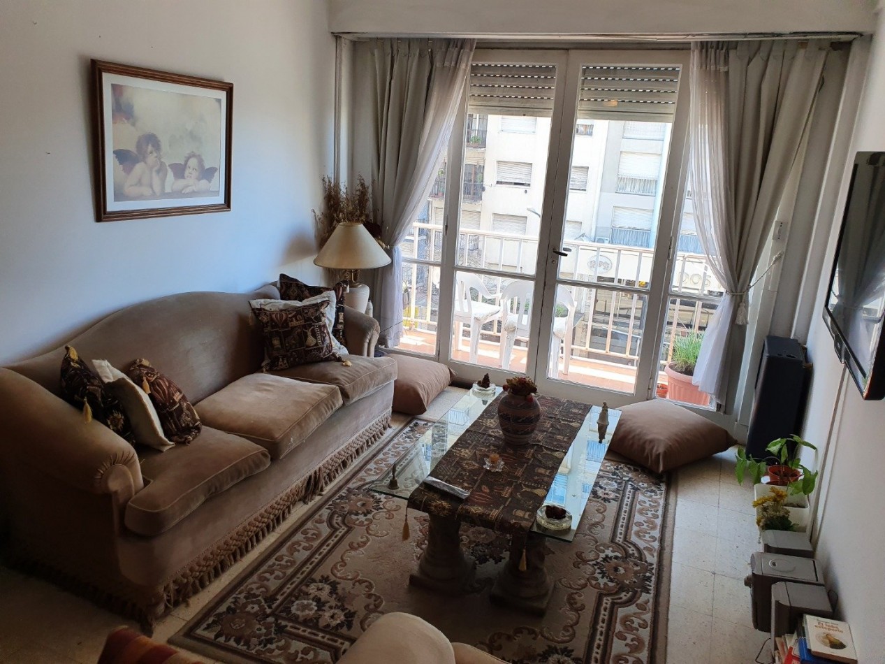3 ambientes al frente c/ balcon sobre Av Colon! Colon y Buenos Aires