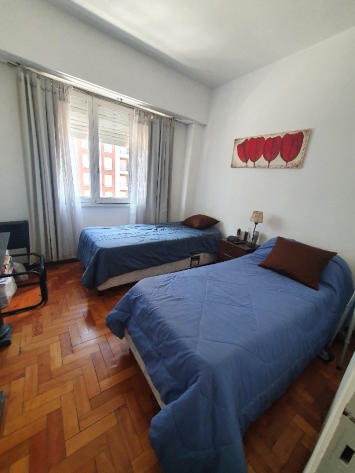 3 ambientes al frente c/ balcon sobre Av Colon! Colon y Buenos Aires