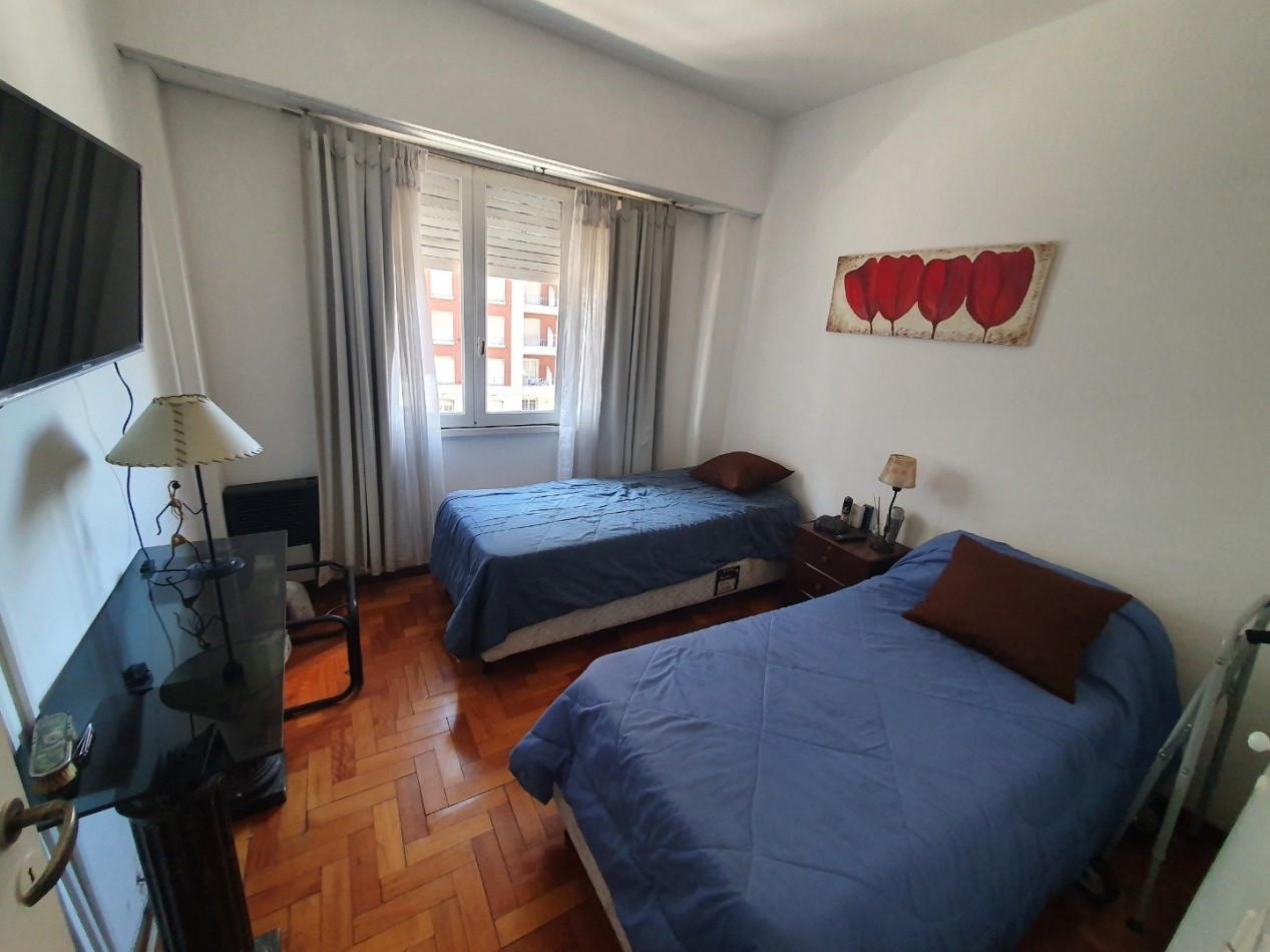 3 ambientes al frente c/ balcon sobre Av Colon! Colon y Buenos Aires