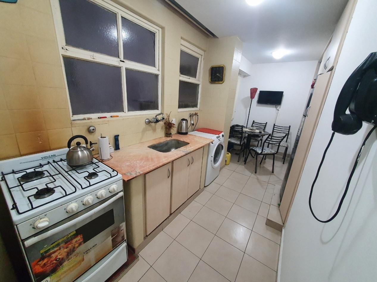 3 ambientes al frente c/ balcon sobre Av Colon! Colon y Buenos Aires