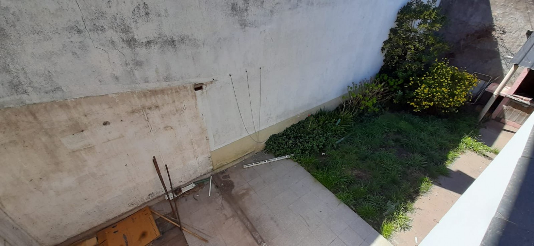 Casa con garage Ituzango y Malvinas