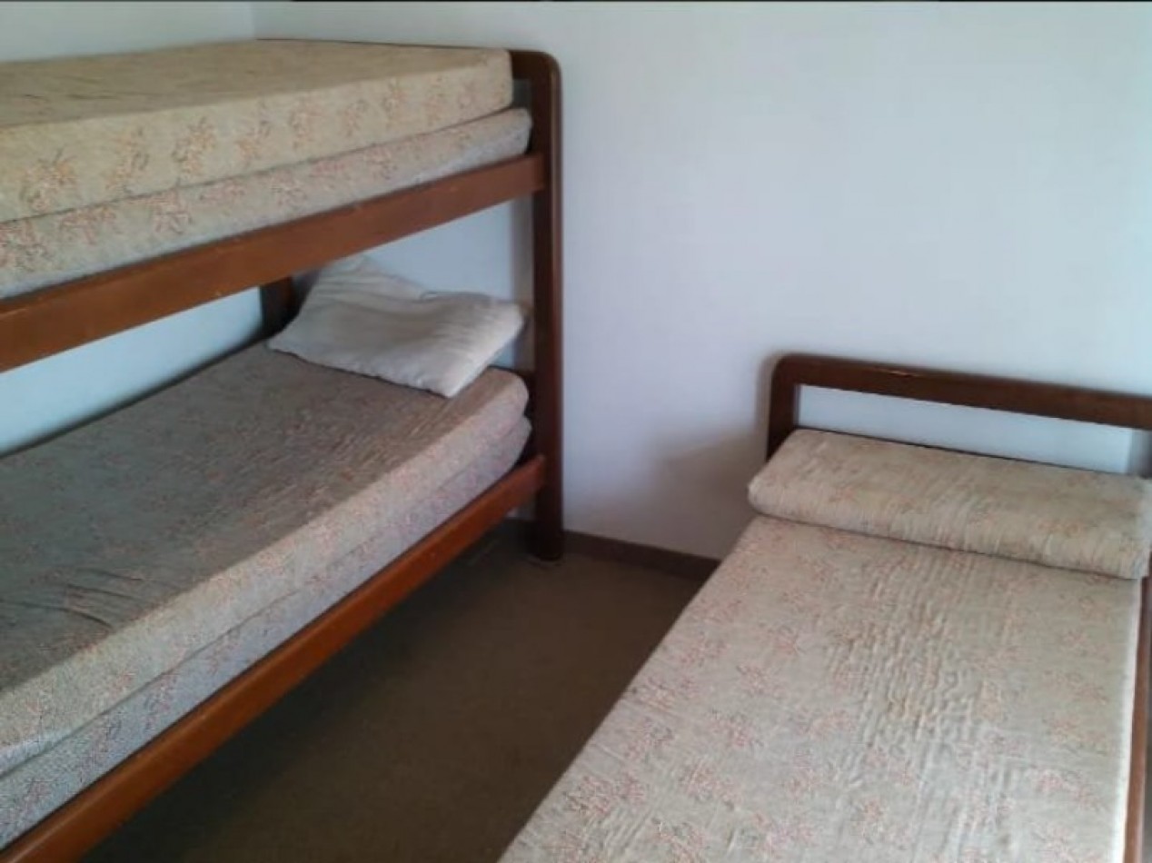 Triplex 5 ambientes Barrio Playa San Carlos