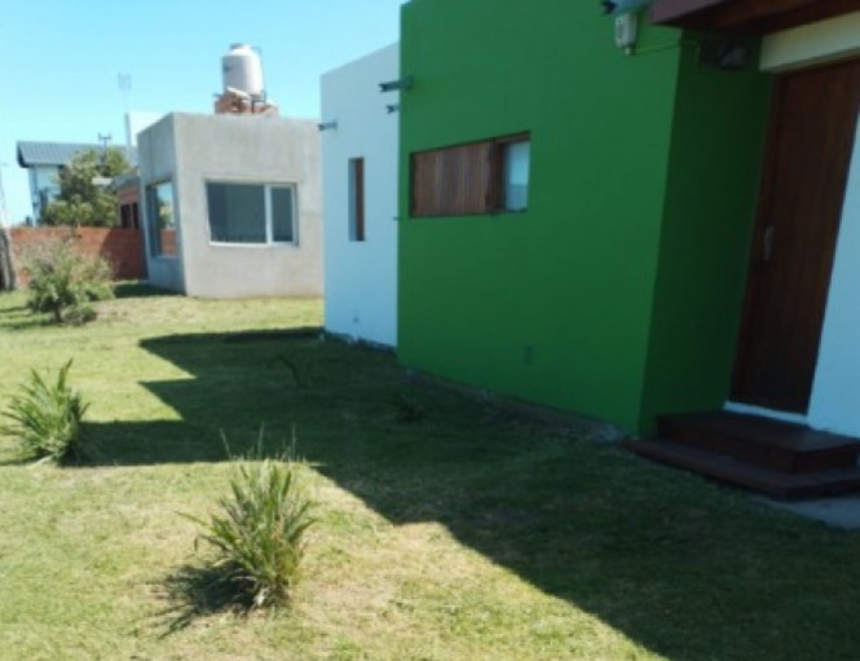 Casa 4 ambientes moderna