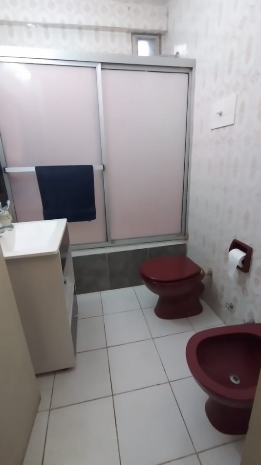 DEPARTAMENTO DE 4 AMBIENTES A LA CALLE. APTO CREDITO
