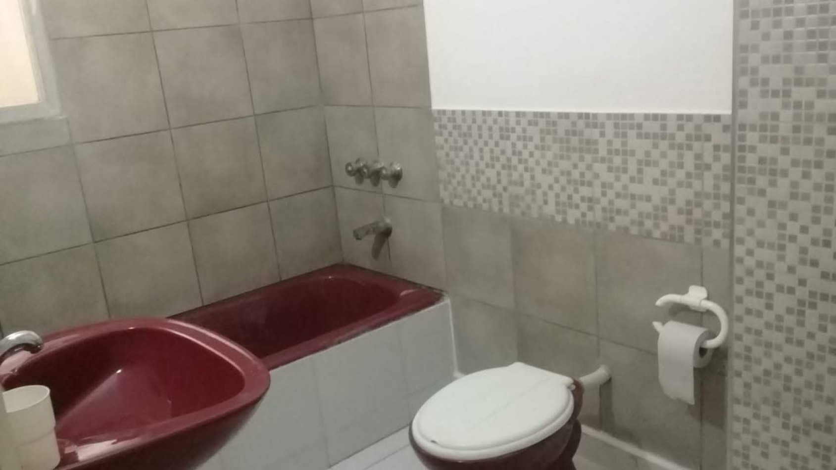 DEPARTAMENTO DE 4 AMBIENTES A LA CALLE. APTO CREDITO