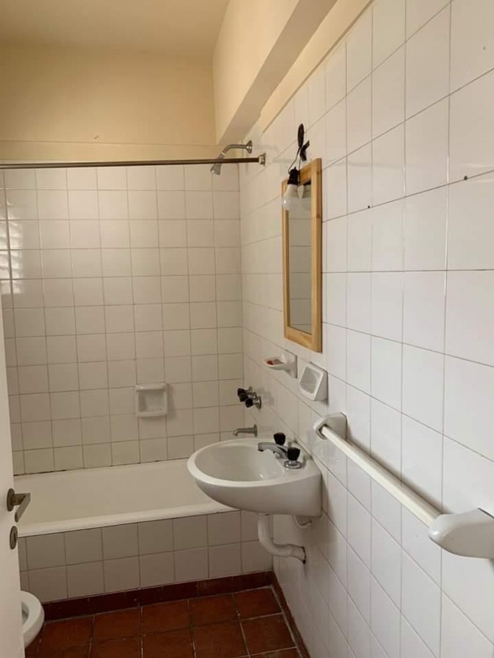 DEPARTAMENTO DE 3 AMBIENTES EN CAPITAL FEDERAL. PERMUTA POR PROPIEDAD EN MAR DEL PLATA