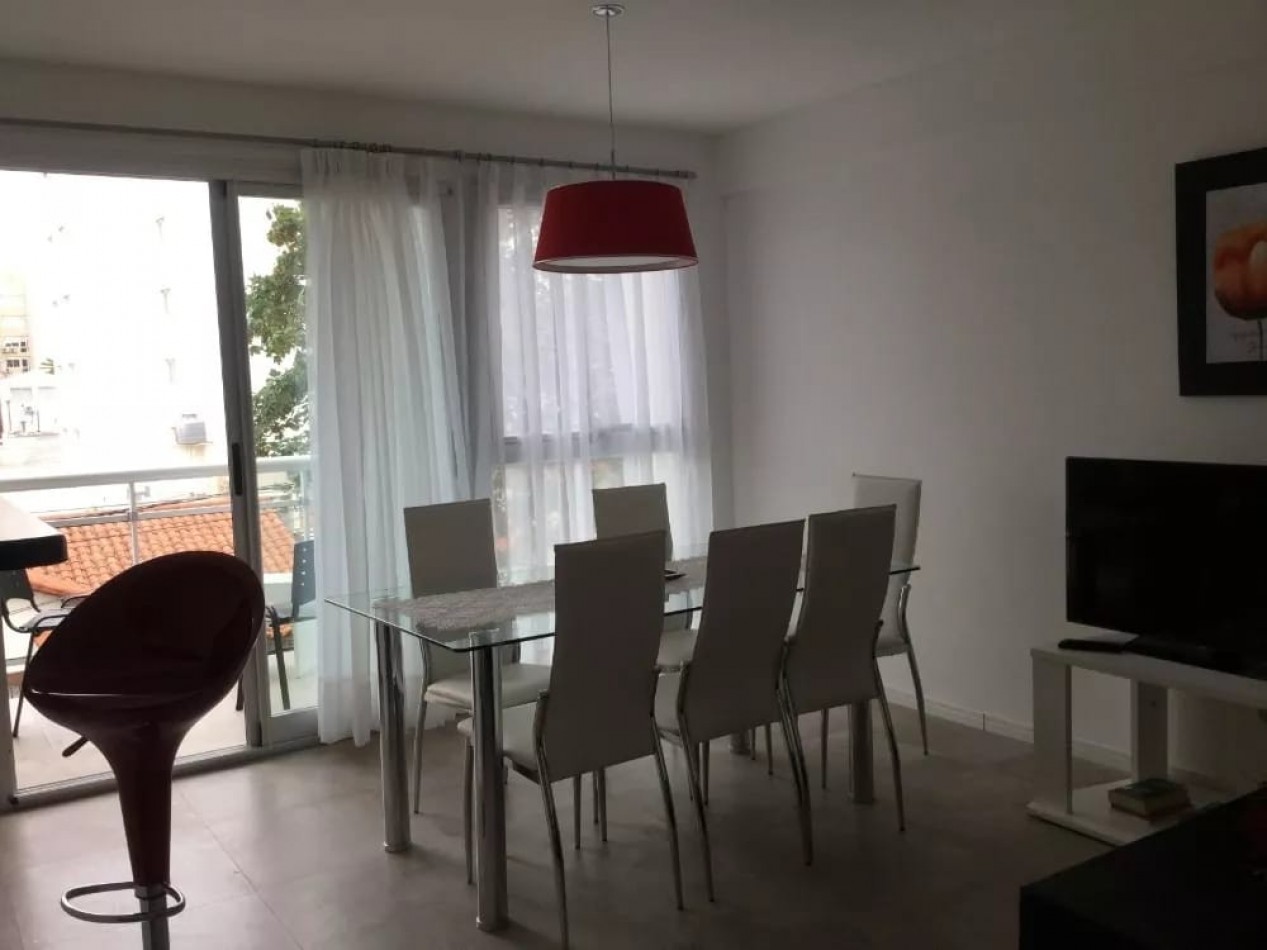 Hermoso Semipiso 3 ambientes en zona Guemes con balcon.