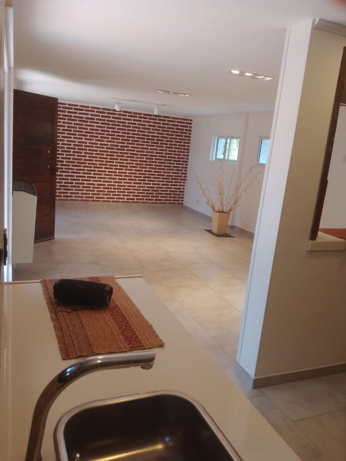 Hermoso chalet a estrenar en la zona de Santa Celina