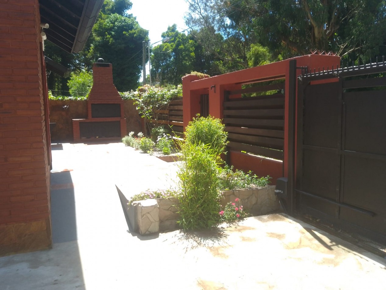 Hermoso chalet a estrenar en la zona de Santa Celina