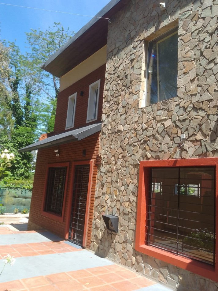 Hermoso chalet a estrenar en la zona de Santa Celina