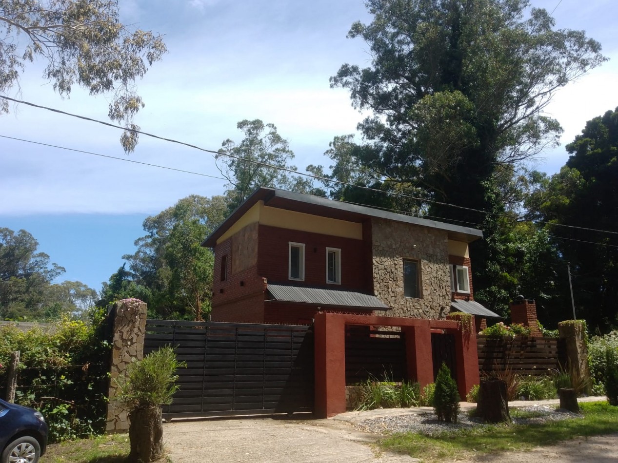 Hermoso chalet a estrenar en la zona de Santa Celina
