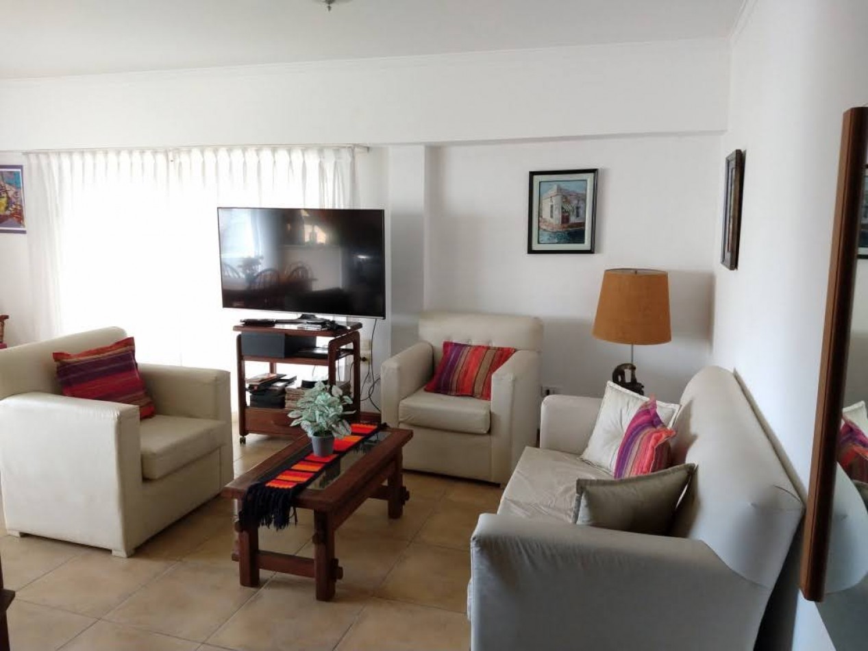 4 ambientes con balcon terraza y parrilla Brown y Sarmiento