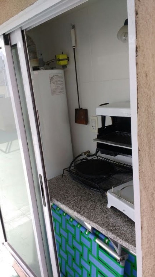 4 ambientes con balcon terraza y parrilla Brown y Sarmiento