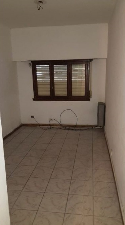 Local comercial s/ Av Libertad Libertad y Francia