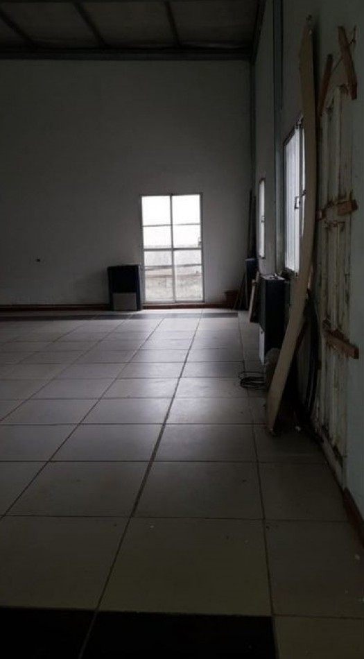 Local comercial s/ Av Libertad Libertad y Francia