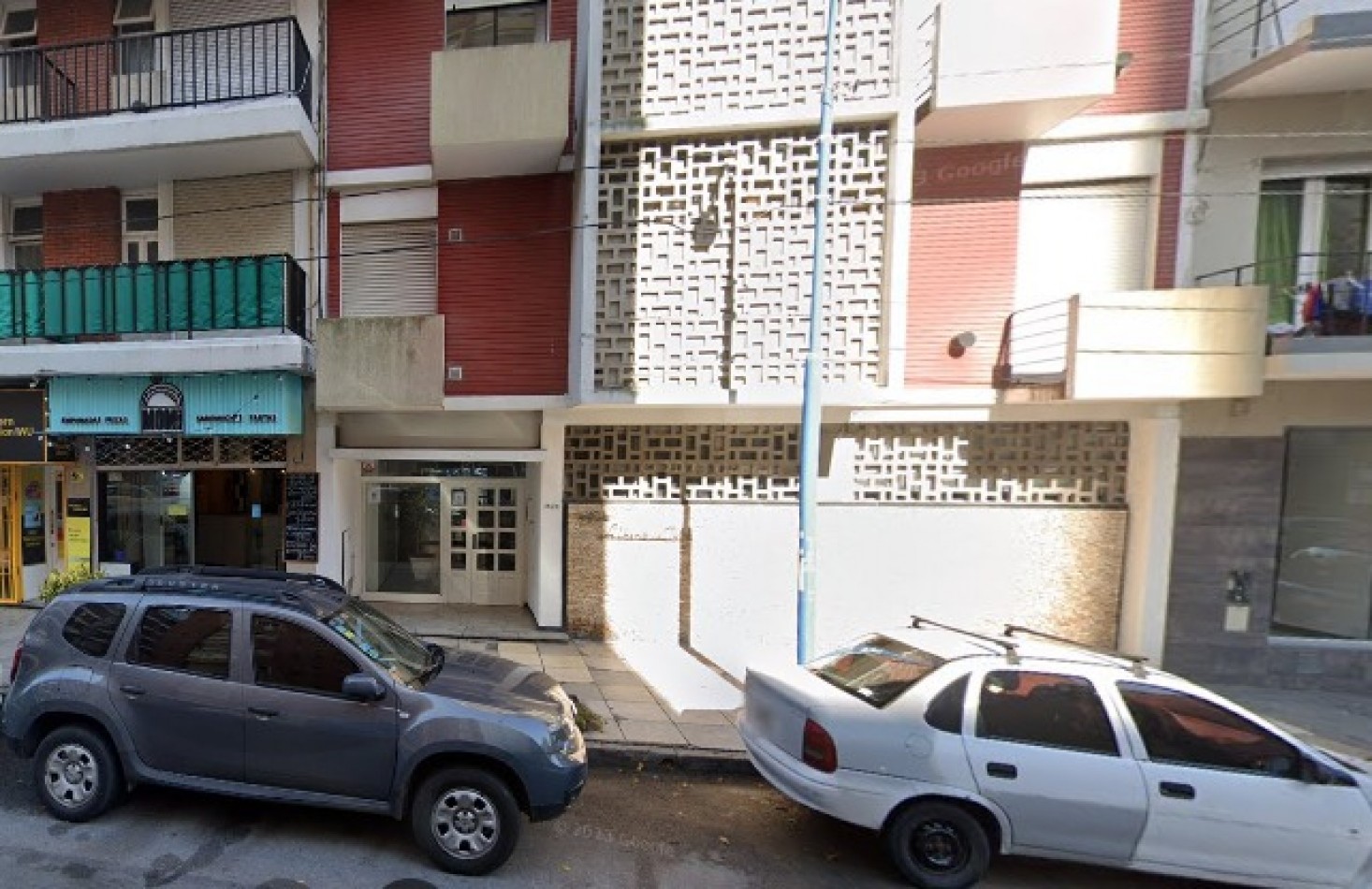 2 ambientes a la calle c/ balcon Brown y Alsina Z/ Guemes