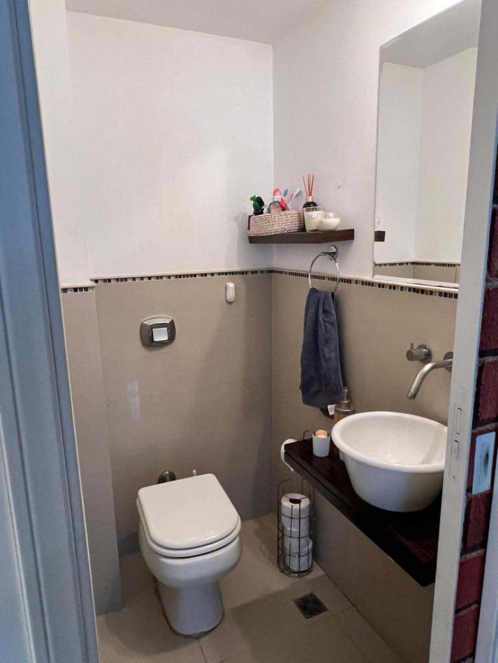 Moderno Chalet 5 ambientes Z/ Los Pinares