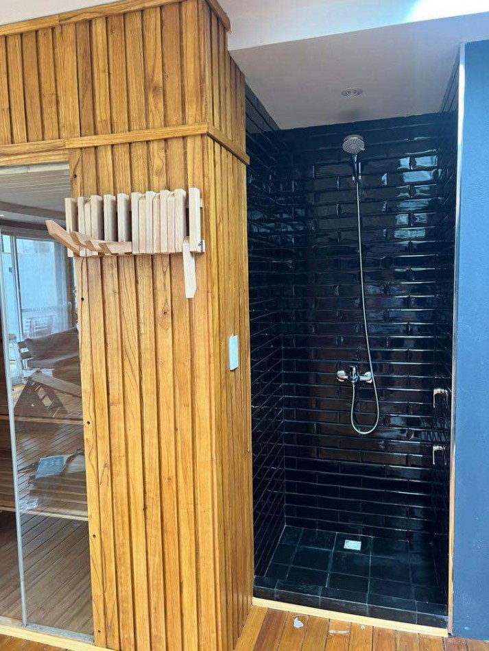 Moderno Chalet 5 ambientes Z/ Los Pinares