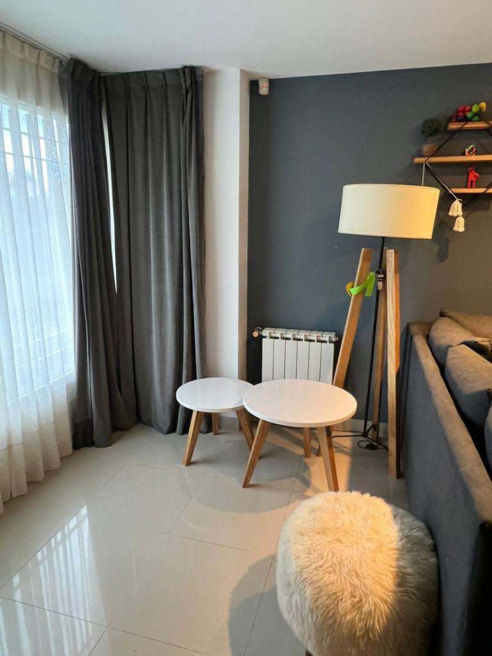 Moderno Chalet 5 ambientes Z/ Los Pinares