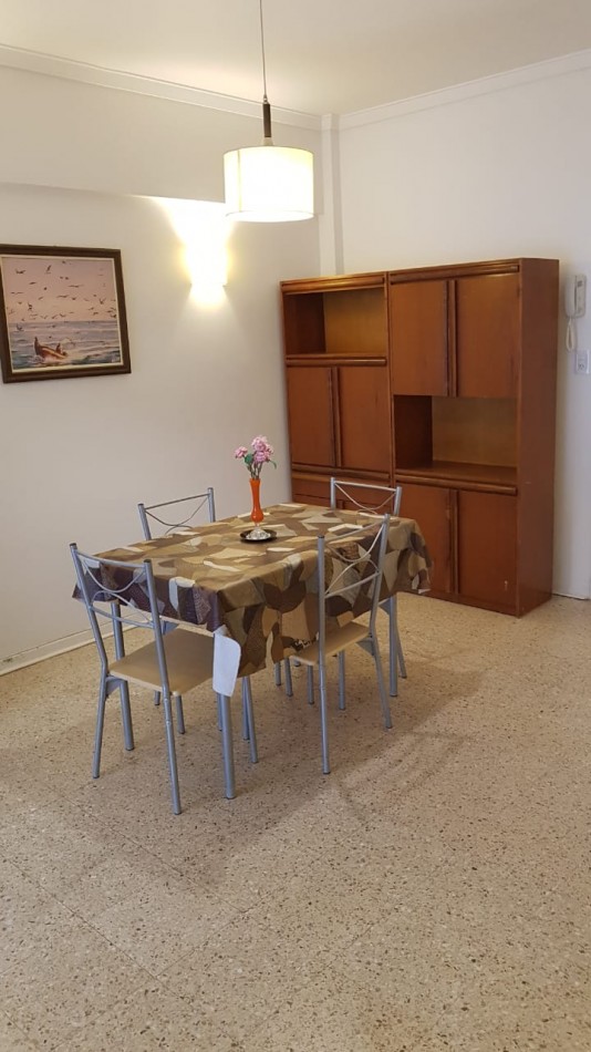 Departamento 1 ambiente sobre Av Colon Colon y Arenales