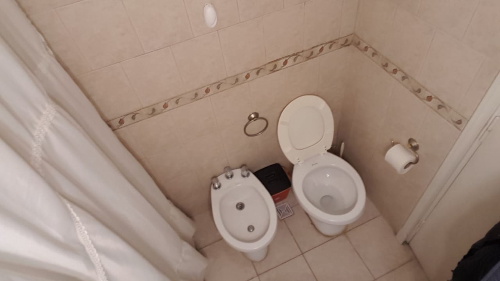 Departamento 1 ambiente sobre Av Colon Colon y Arenales