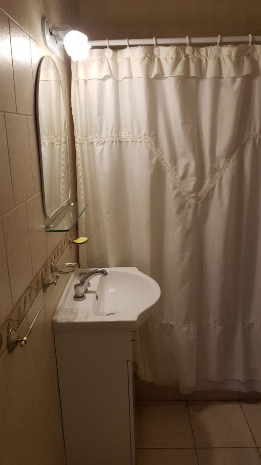 Departamento 1 ambiente sobre Av Colon Colon y Arenales