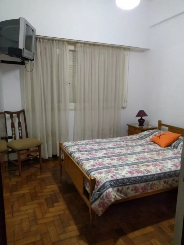 Departamento 2 ambientes con cochera