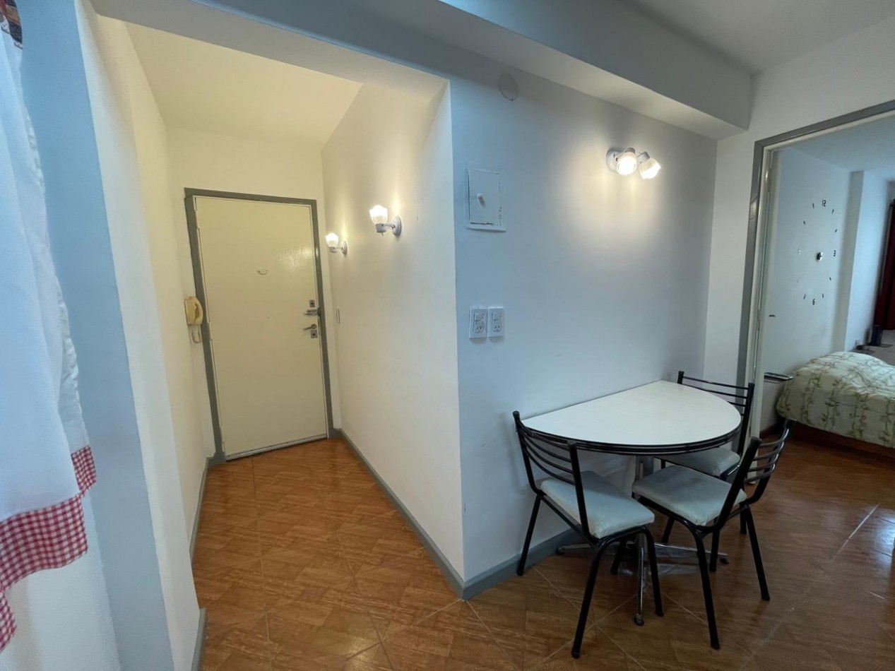 Departamento 2 ambientes zona Guemes