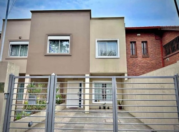 Duplex 4 ambientes en Villa Primera