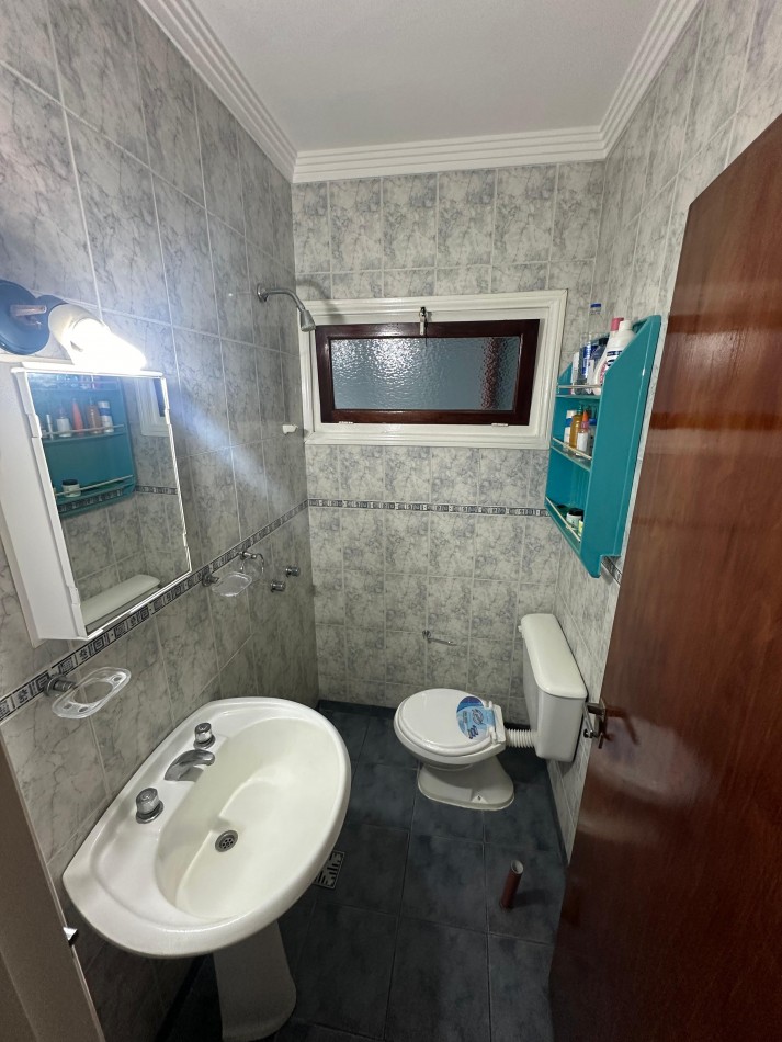 VENTA CHALET 5 AMBIENTES