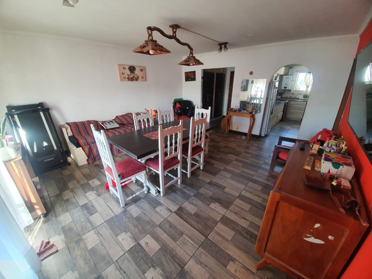 VENTA DEPARTAMENTO 3 AMBIENTES A LA CALLE
