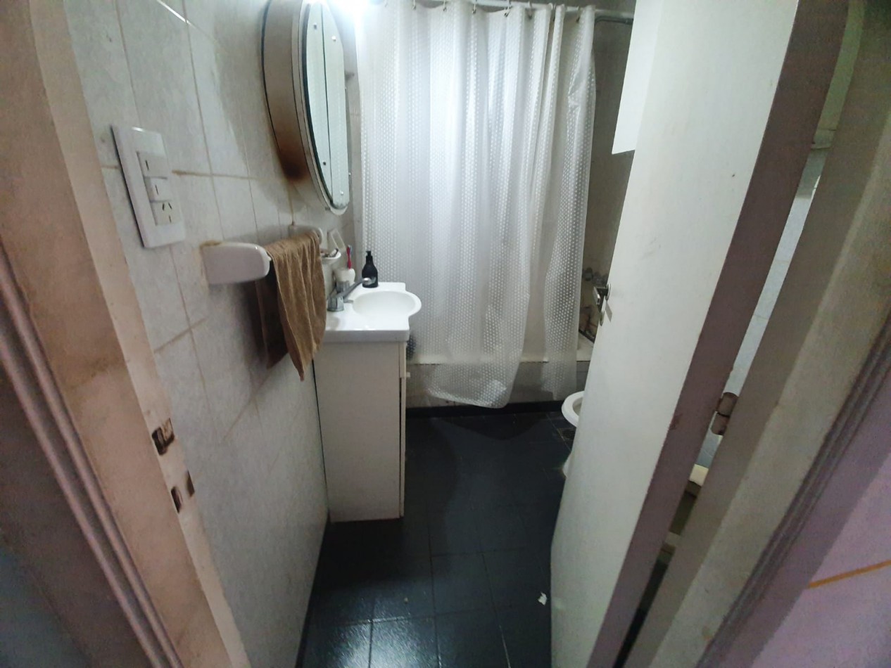 VENTA DEPARTAMENTO 3 AMBIENTES A LA CALLE