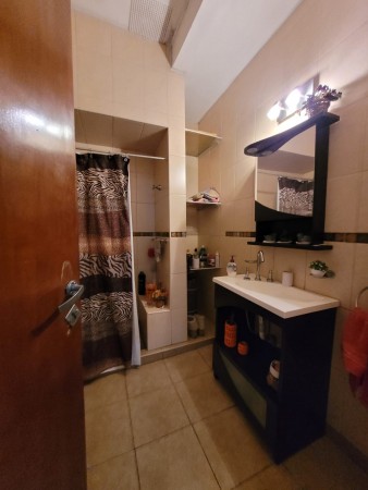 Chalet 4 ambientes mas PH 2 ambientes