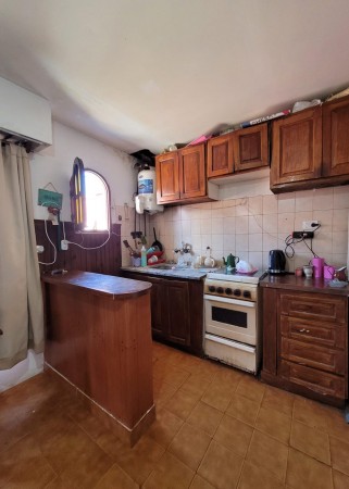 Chalet 4 ambientes mas PH 2 ambientes