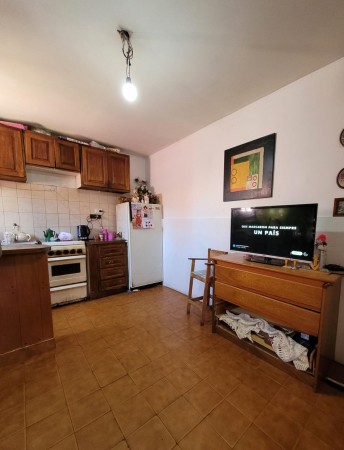 Chalet 4 ambientes mas PH 2 ambientes