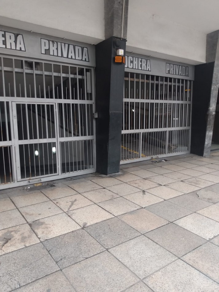 ALQUILER DE ESPACIO COCHERA MINIMO DE 7 DIAS