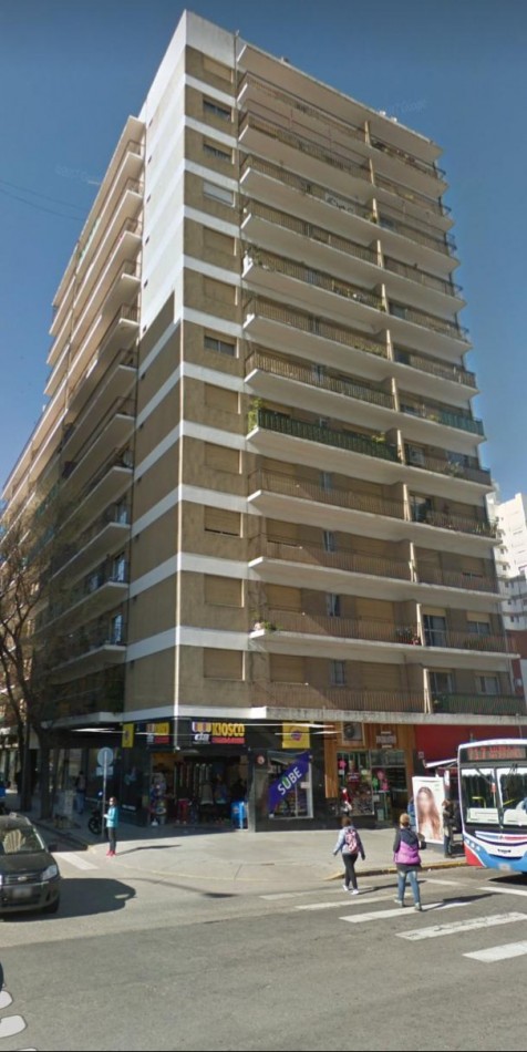 Departamento Amplio de 3 ambientes TOTALMENTE EXTERNO PERLA NORTE