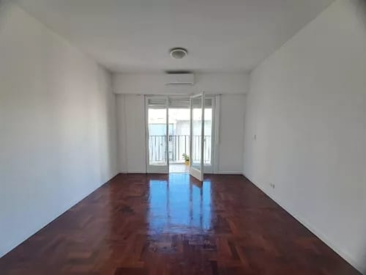 Departamento de 1 ambiente RECICLADO AMPLIO