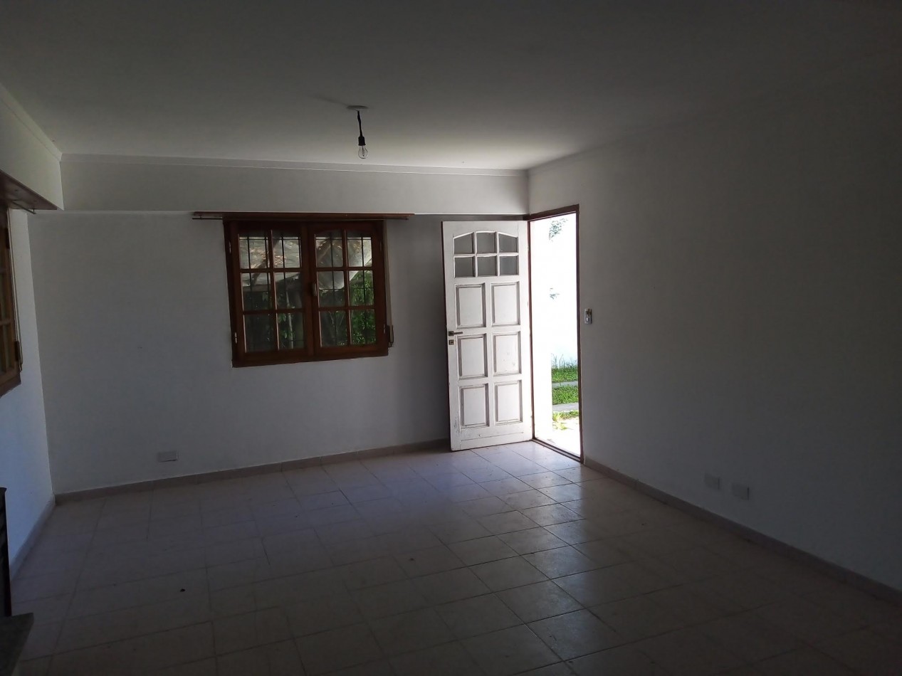 Venta de Ph de 3 ambientes, local y departamento Calasanz y Lijo Lopez