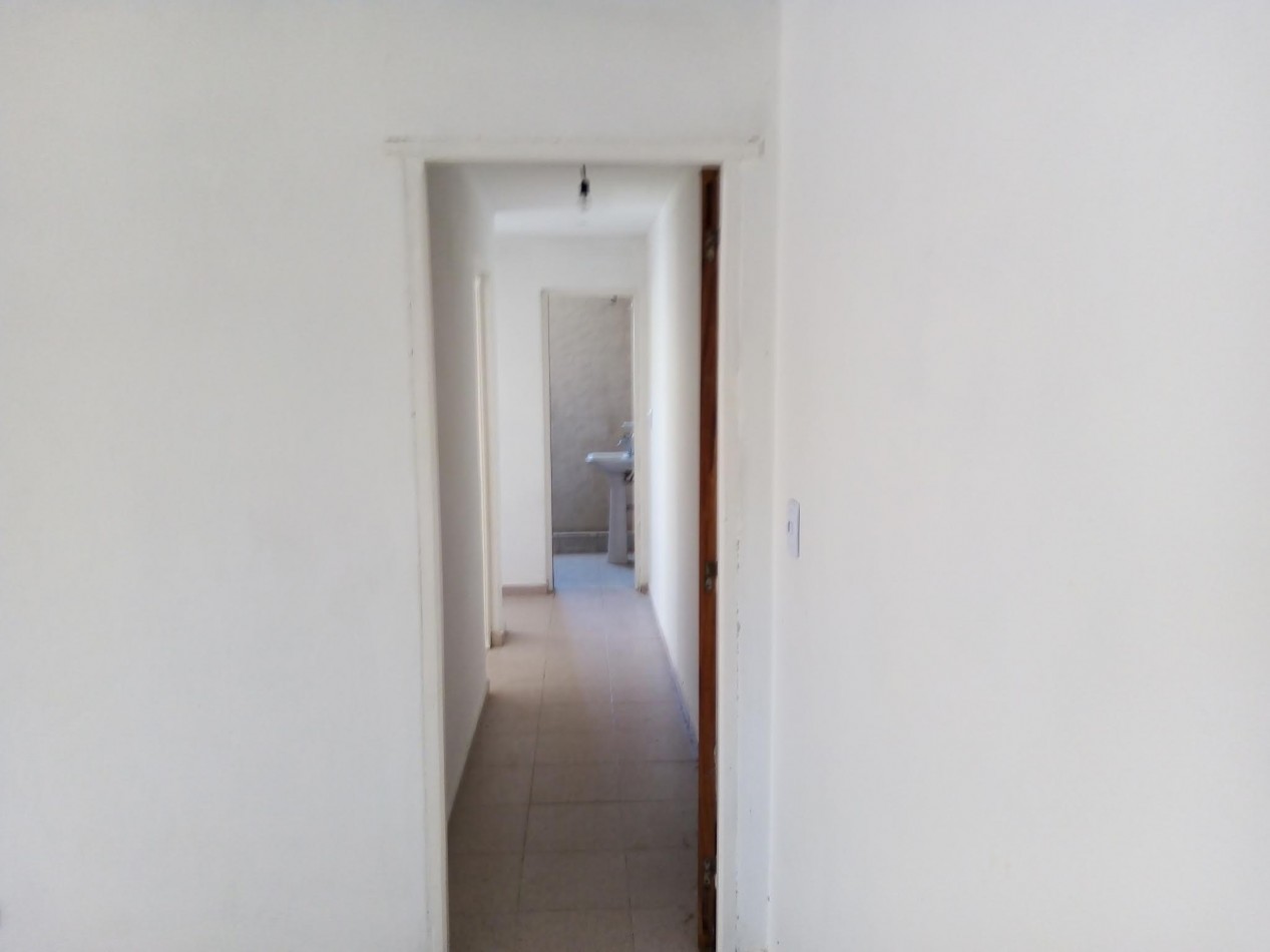 Venta de Ph de 3 ambientes, local y departamento Calasanz y Lijo Lopez