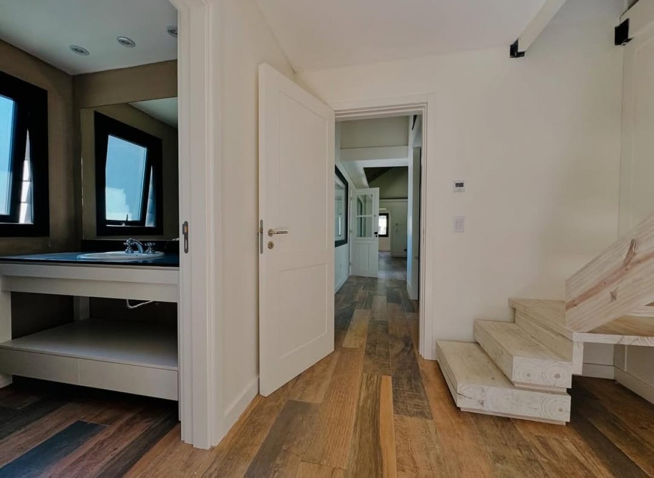 CASA A ESTRENAR EN BARRACAS DE SAN BENITO