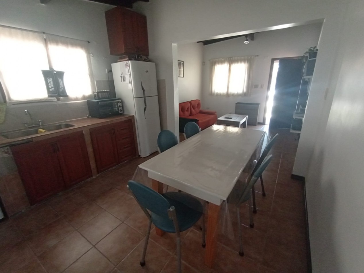 Casa de 3 ambientes en Barrio Los Pinares Piran y Valencia
