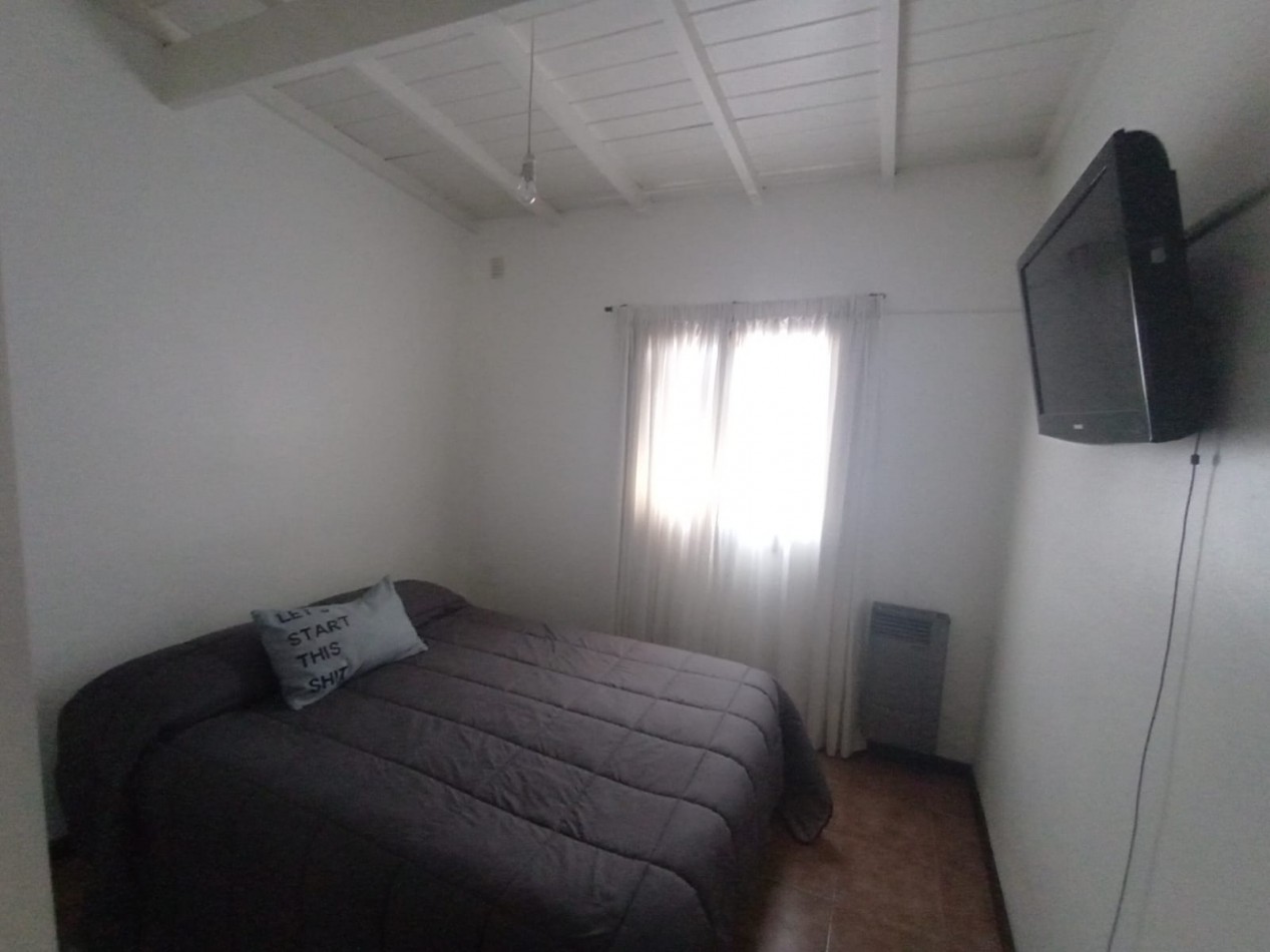 Casa de 3 ambientes en Barrio Los Pinares Piran y Valencia