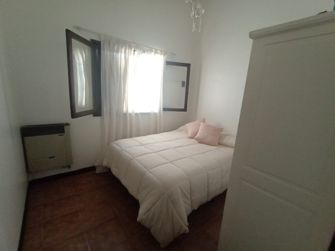 Casa de 3 ambientes en Barrio Los Pinares Piran y Valencia