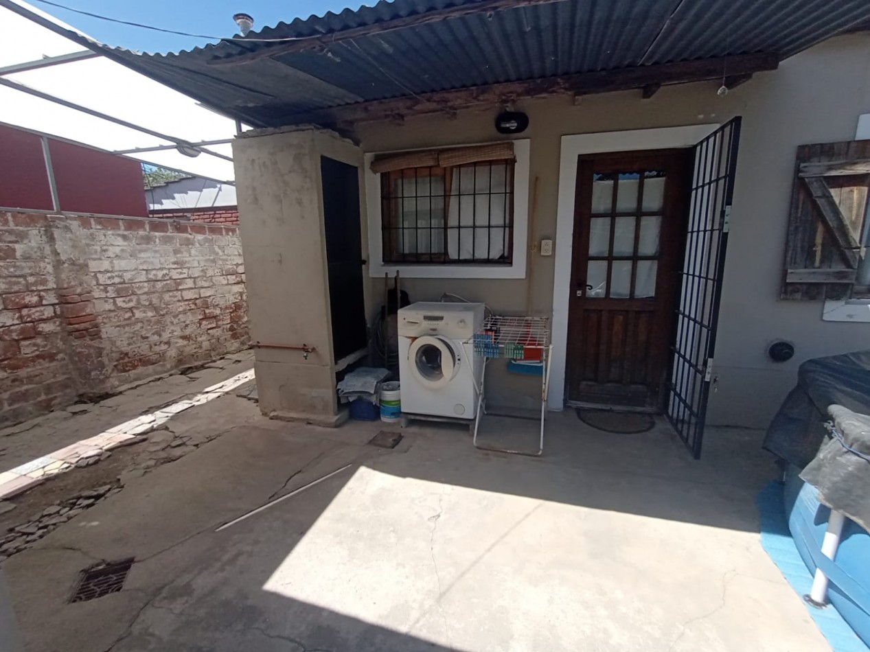 Casa de 3 ambientes en Barrio Los Pinares Piran y Valencia