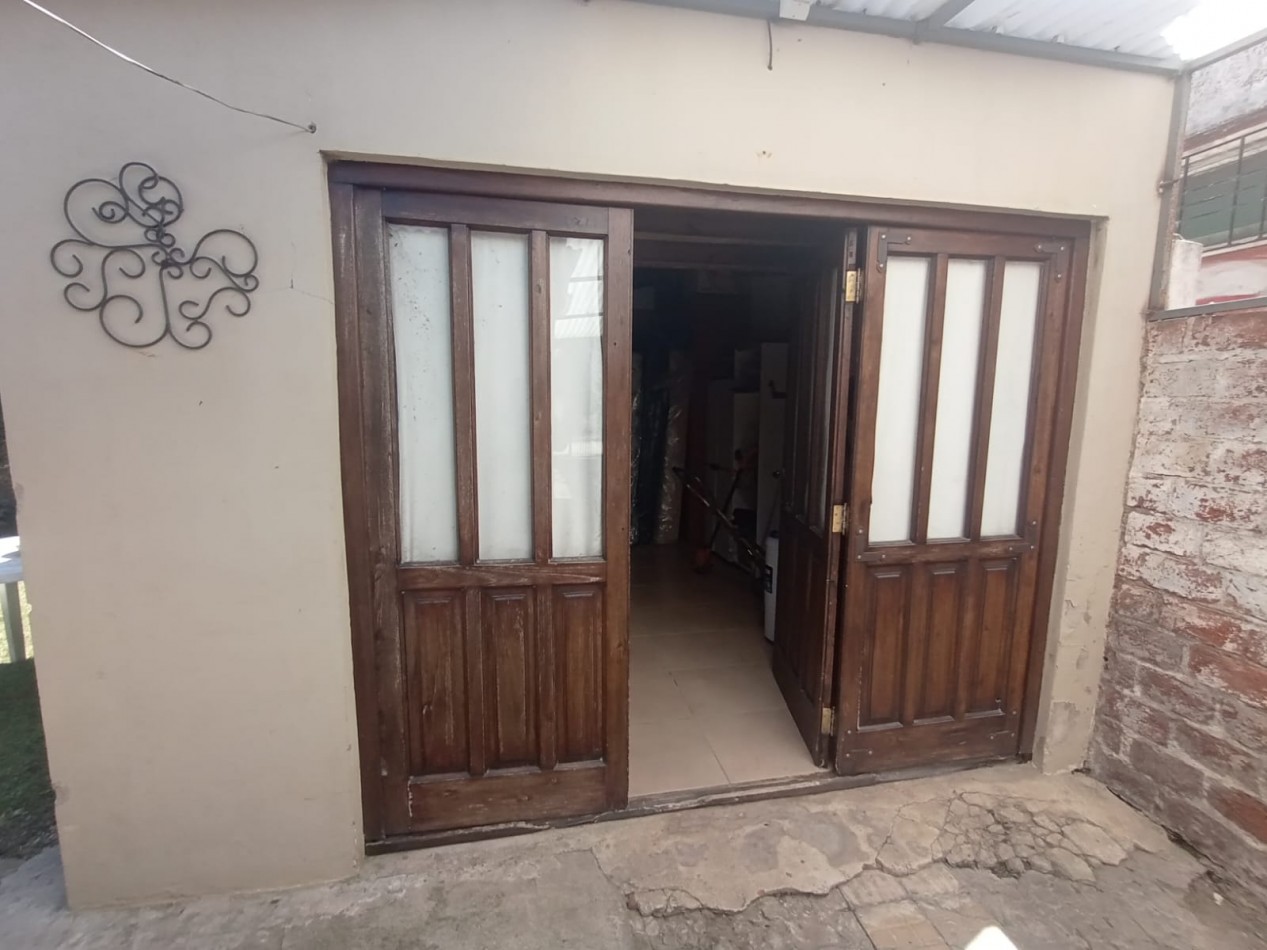 Casa de 3 ambientes en Barrio Los Pinares Piran y Valencia