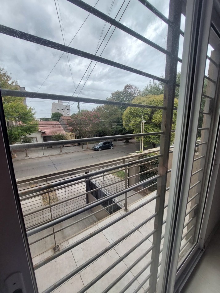 DUPLEX BARRIO POMPEYA ALQUILER 24 MESES